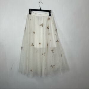 Interdee Paris Fashion Embroidered Floral Netting Skirt Size Small